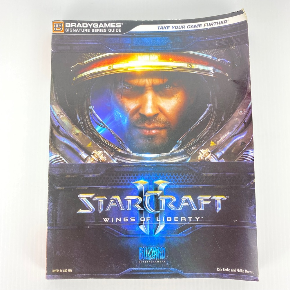 Star Craft II Official Strategy Guide Book Brady Games 2010 Paperback
